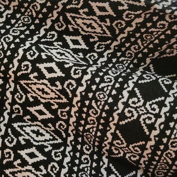 Flowy tank top - Picture 3 of 3